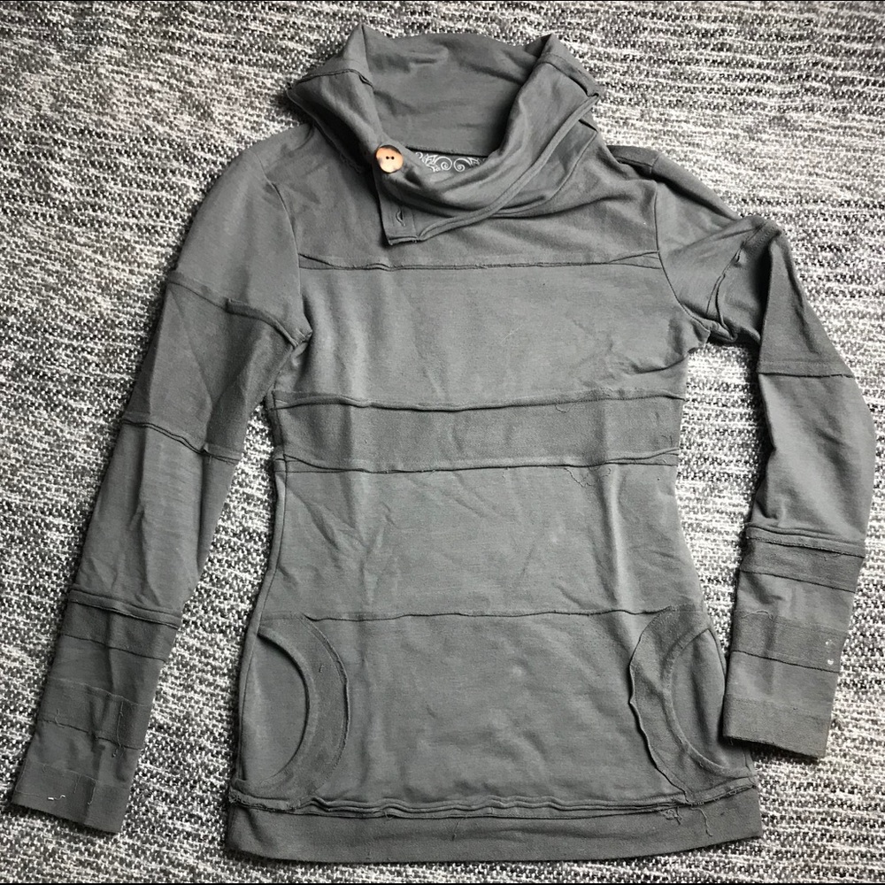 SOLD🌈Nomads Hempwear Gray Sweatshirt